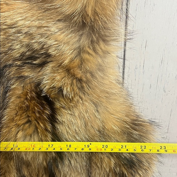 Vintage Mink Fur Vest in Brown and Black - Picture 8 of 12